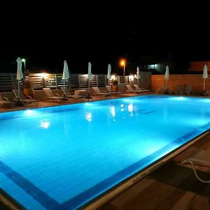 Ivory Hotel